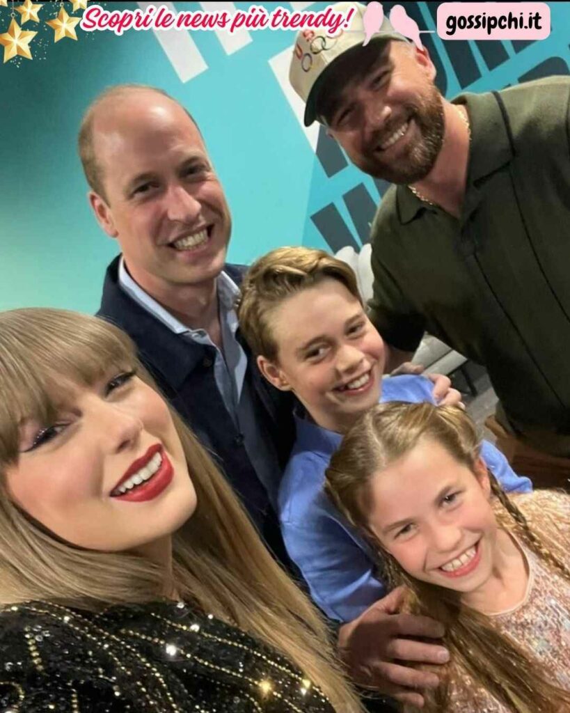 Il selfie di Taylor Swift con la Royal Family e a destra il suo fidanzato Travis